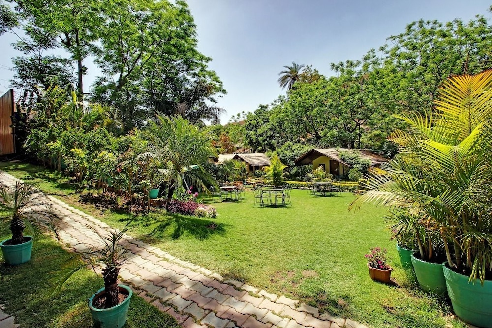  Hill N You - A Boutique Garden Resort