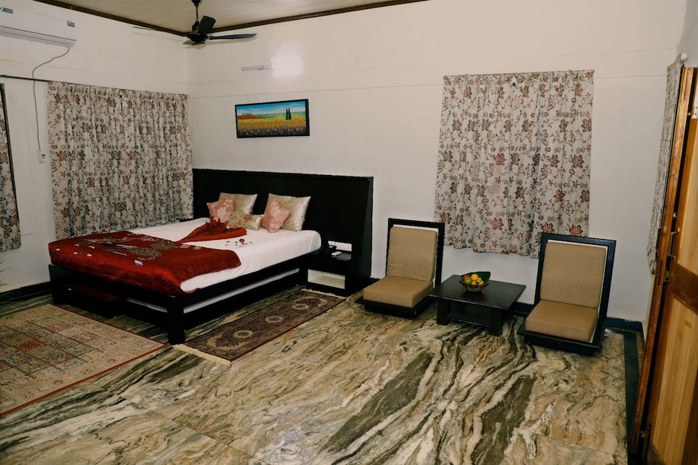 Pride Chira Meadows Ecoresort and Spa