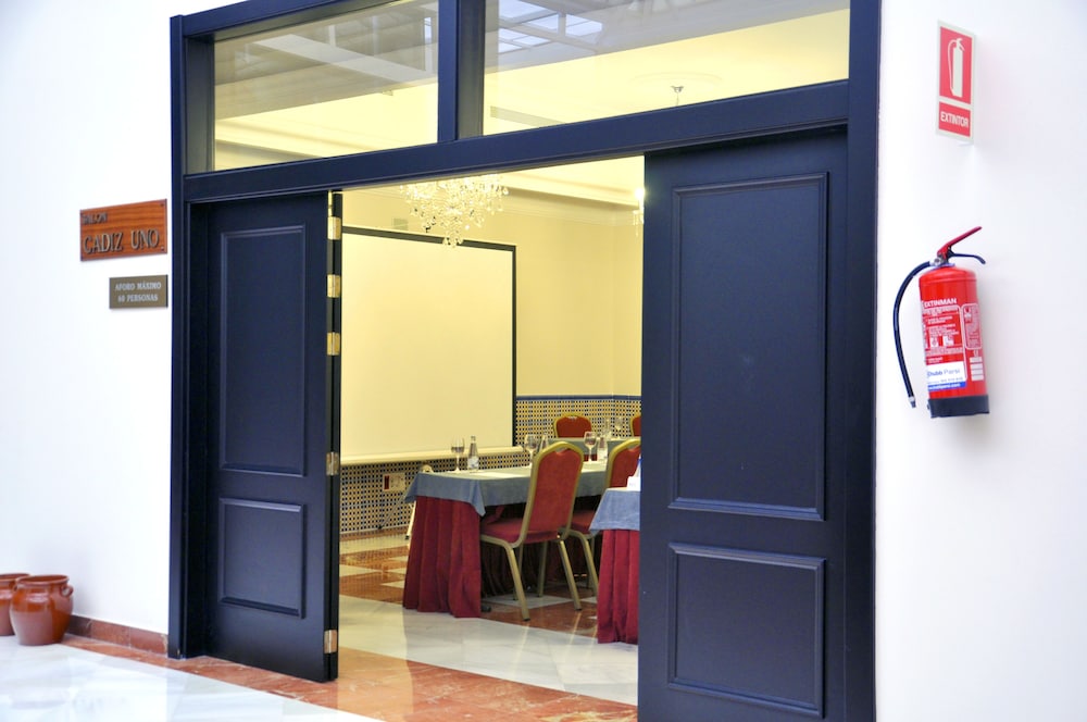 Senator Cadiz Hotel