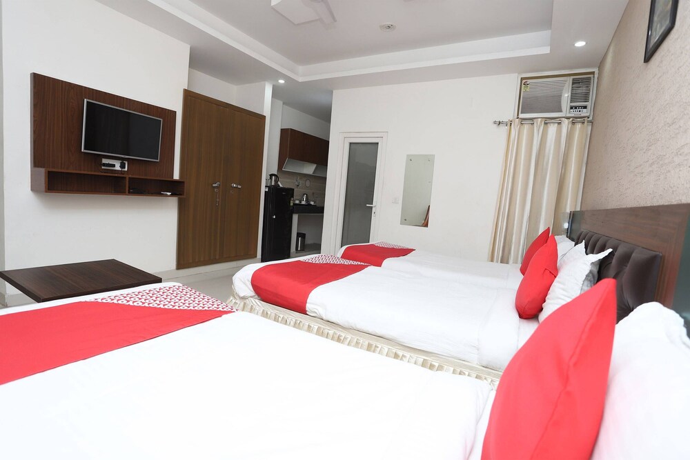 Super Capital O Levanti Near Aravali Biodiversity Park