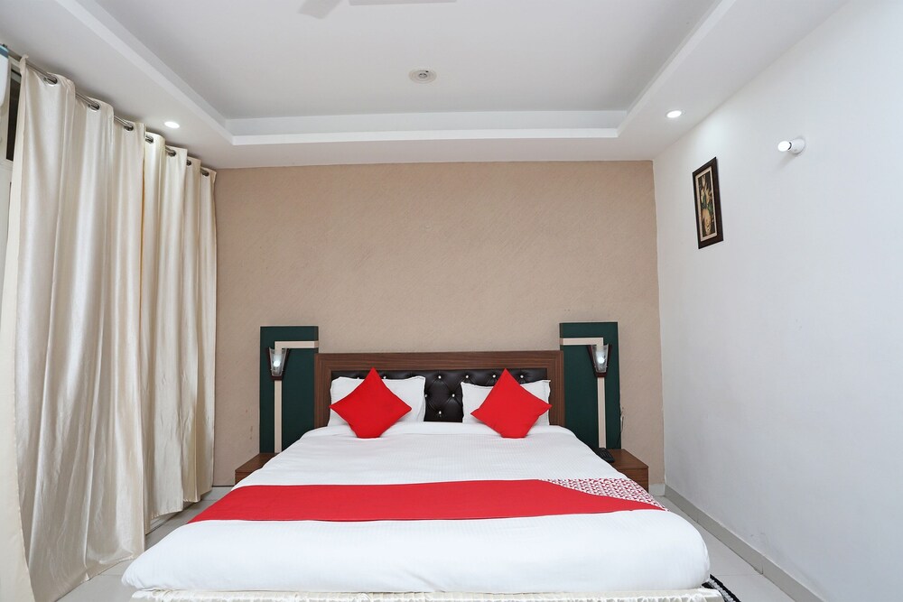 Super Capital O Levanti Near Aravali Biodiversity Park