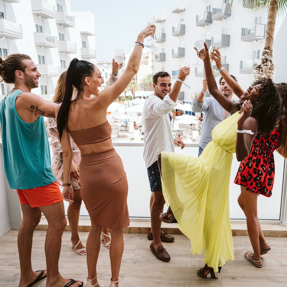 Bora Bora Ibiza Malta Resort - Music Hotel - Adults only 18 Plus 