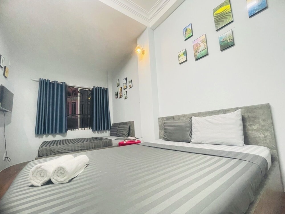 Lyly Hotel Pham Ngu Lao