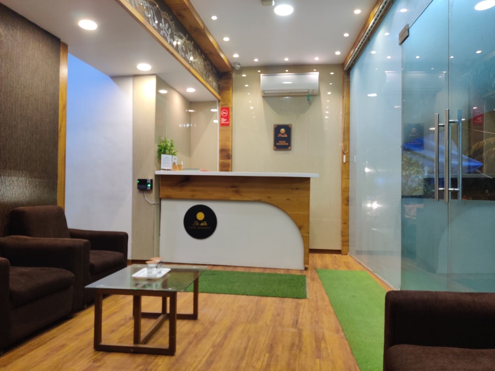Hotel Grandeur-Near Mumbai International Airport
