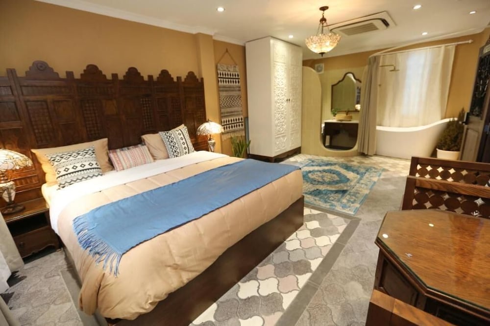 Duc Vuong Saigon Hotel - Bui Vien