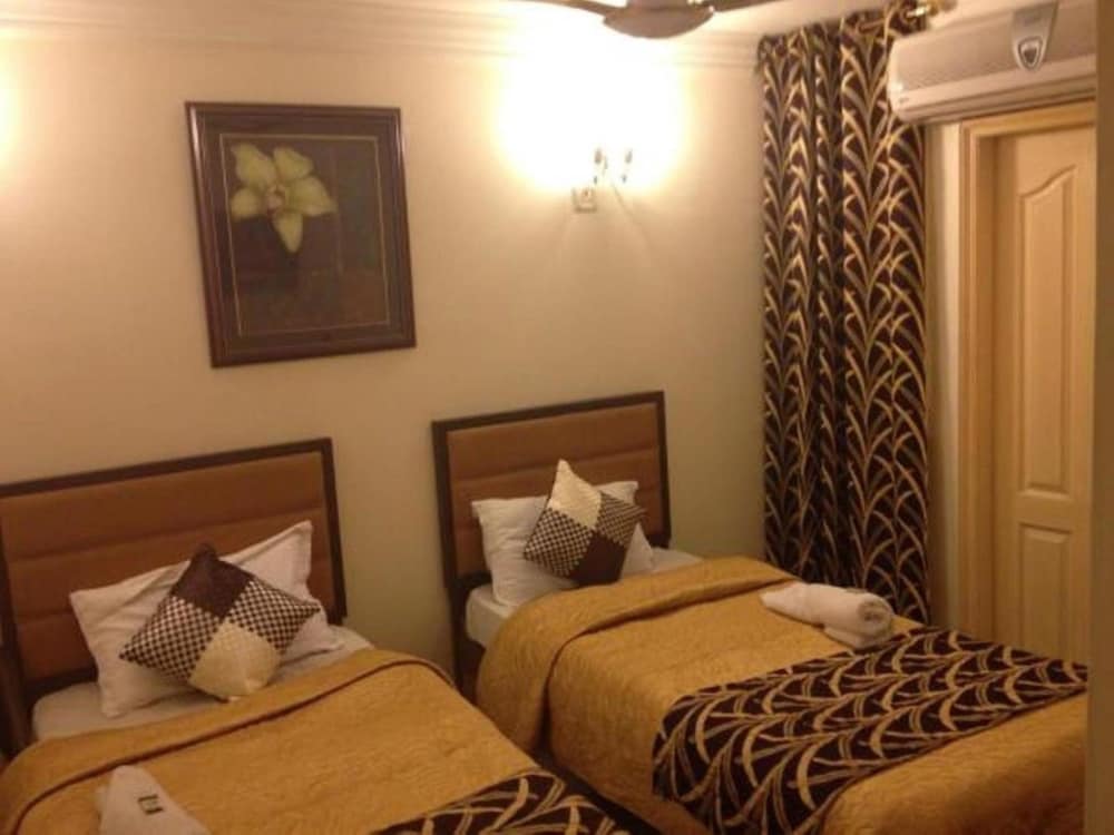 Airport Hotel Eurostar International