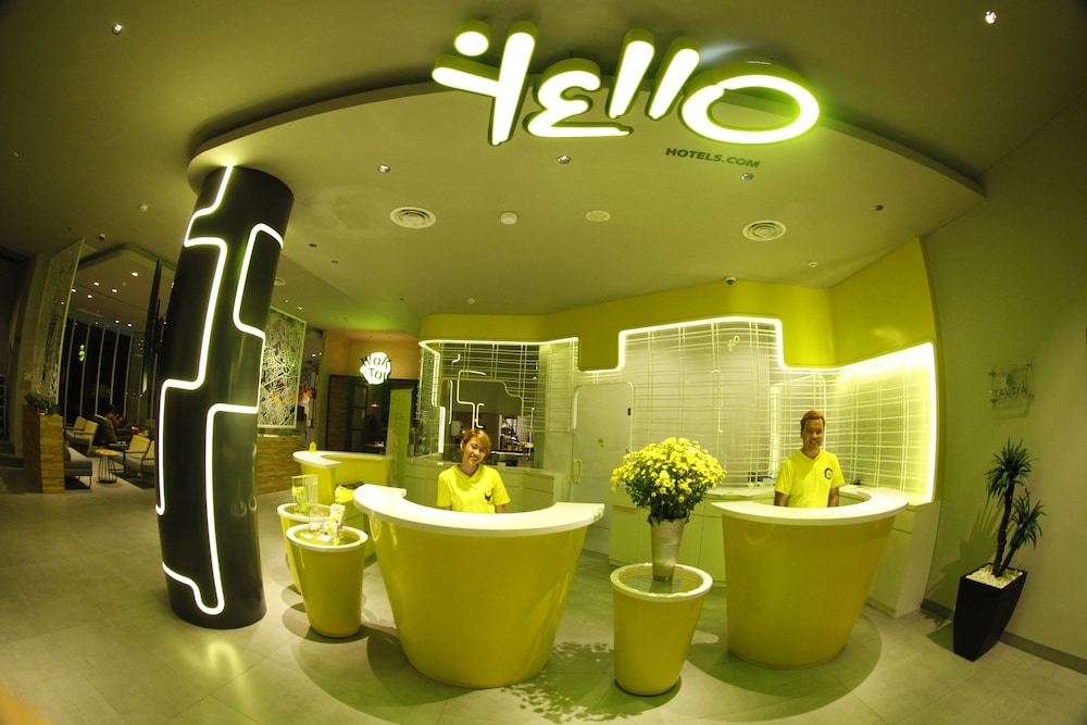 YELLO Hotel Jemursari