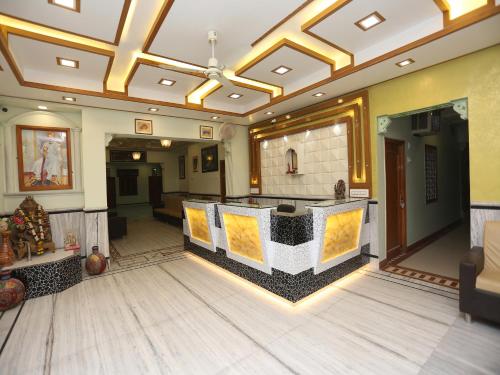  Hotel Bharat Niwas