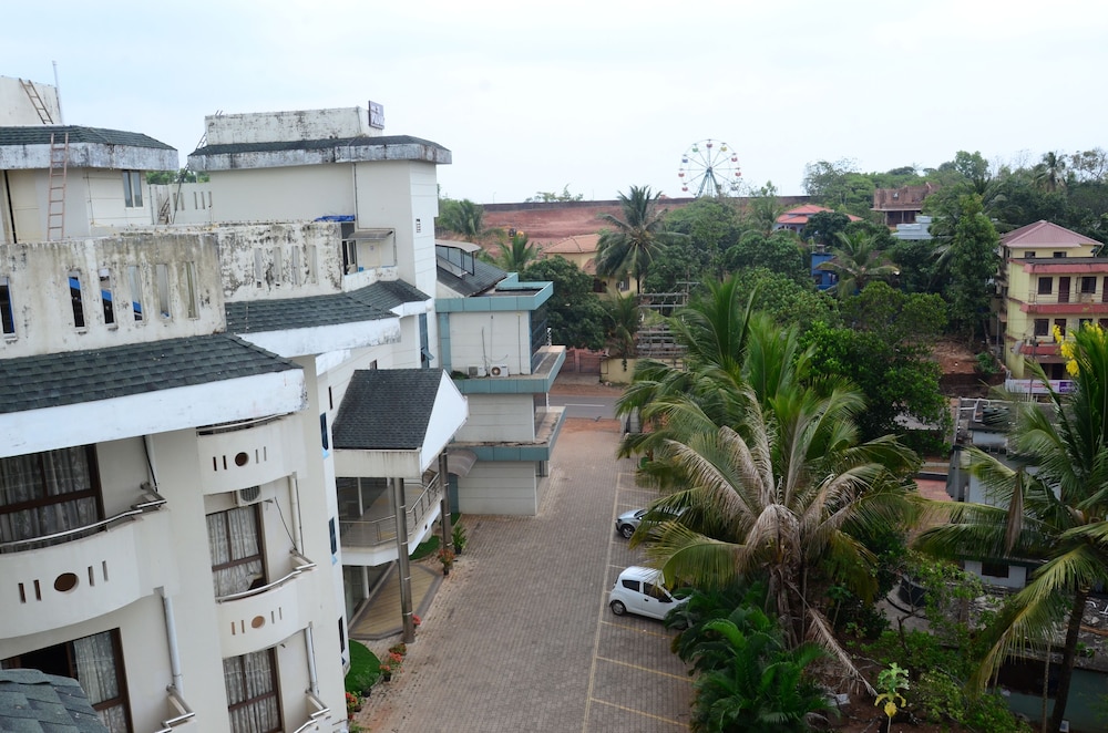 Hotel Polariz