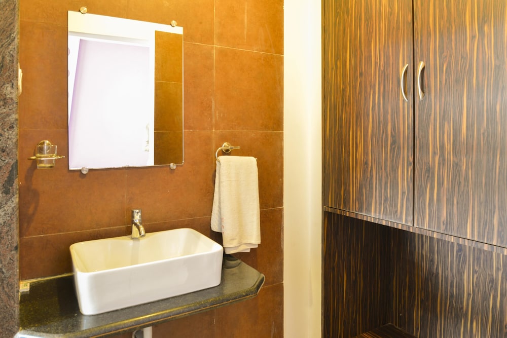 Oyo 4316 Hotel Sai Empire