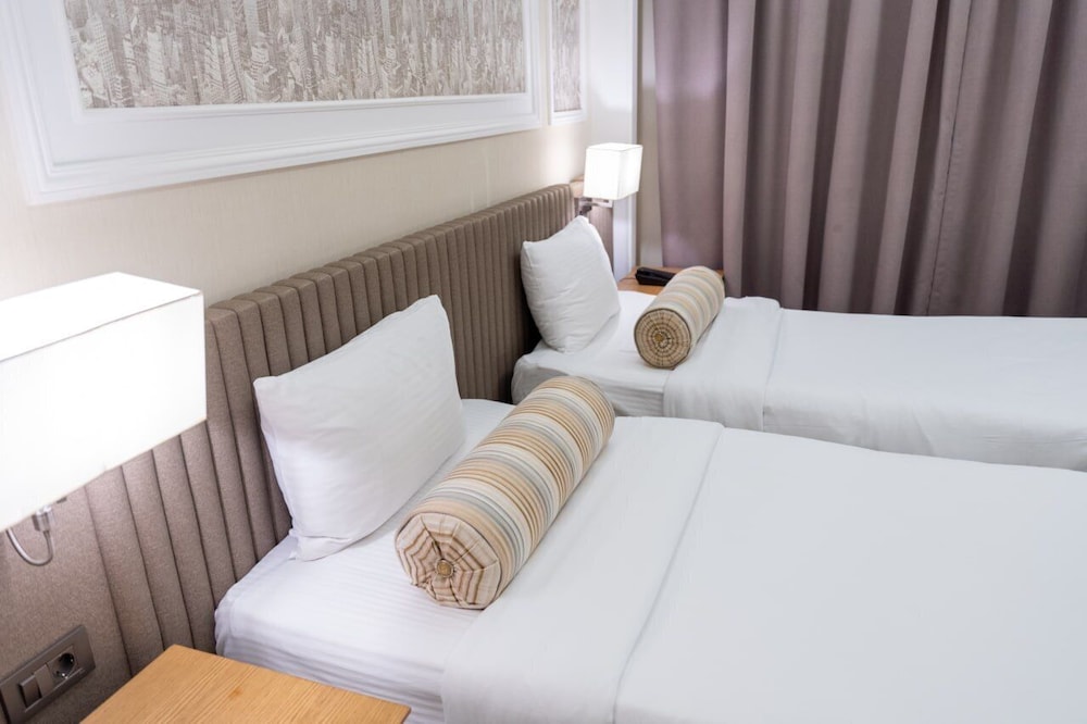 Theatrum Hotel Baku