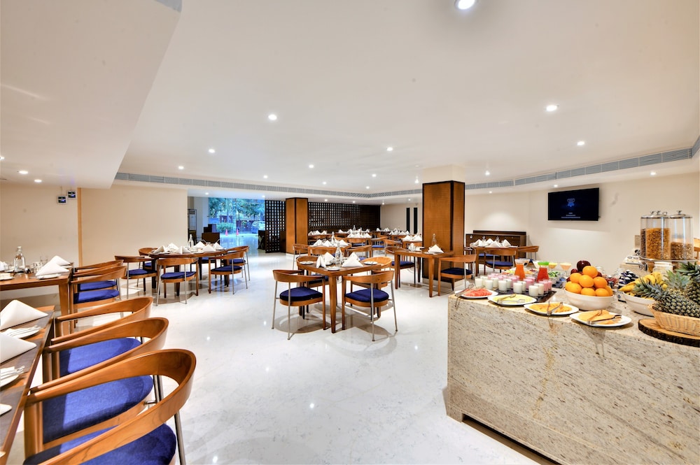 The Metropole Hotel