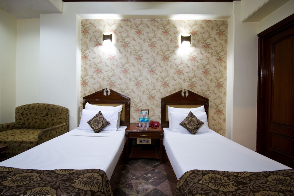 Hotel Sunstar Grand