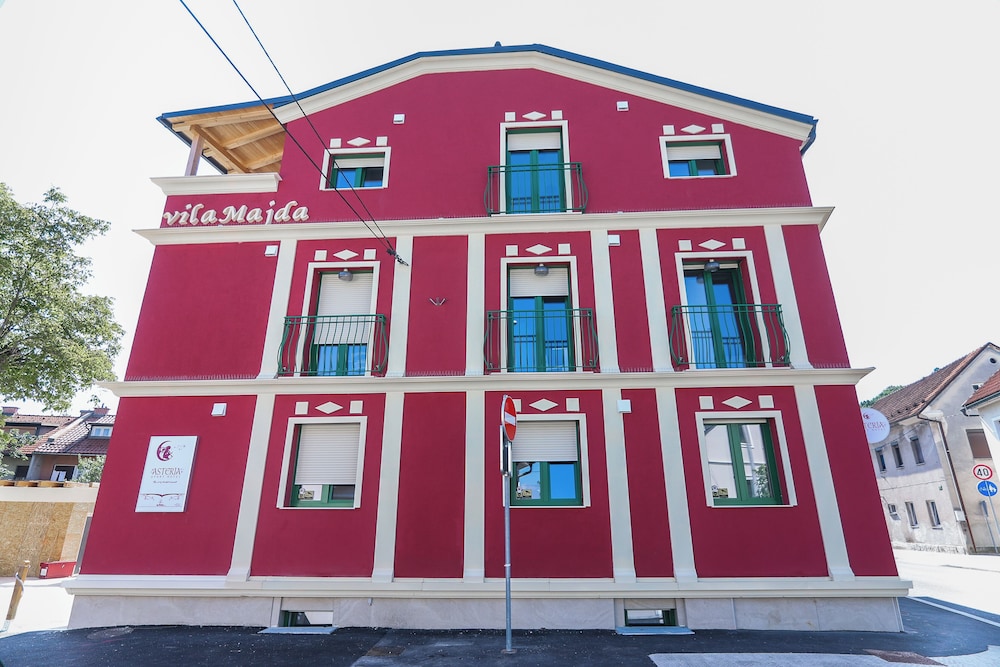 Apart Hotel Asteria