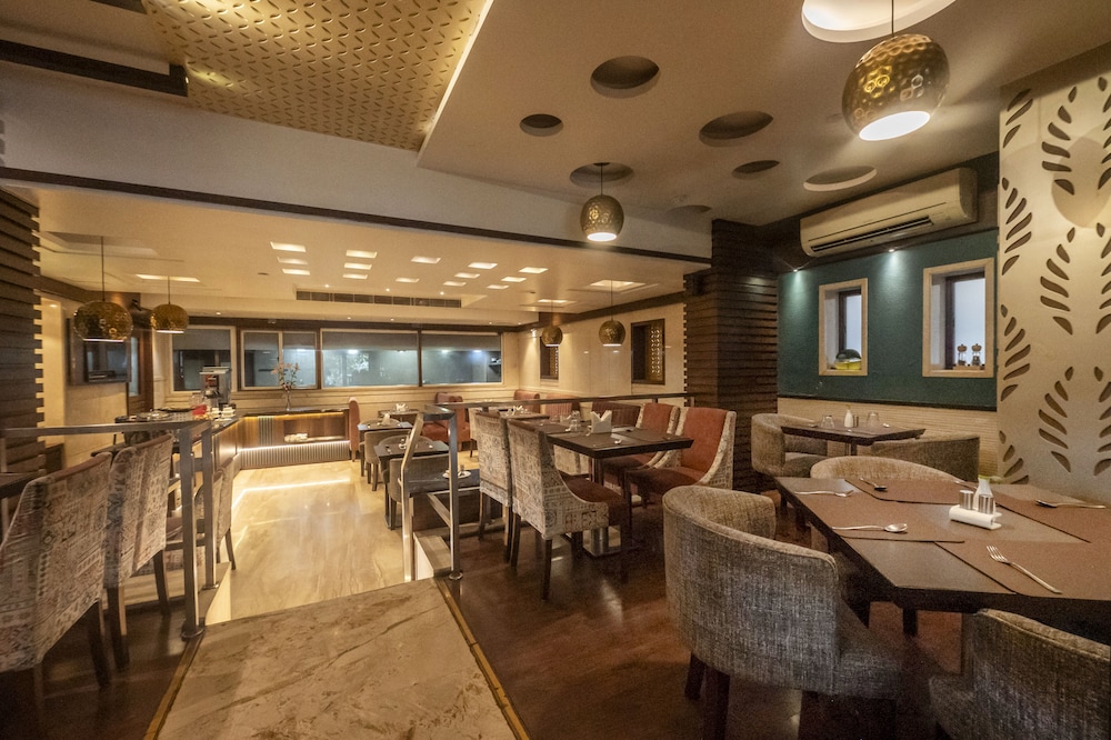 Hotel Le Grande - Mumbai International Airport