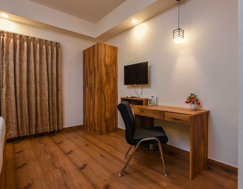 Kensington Suites