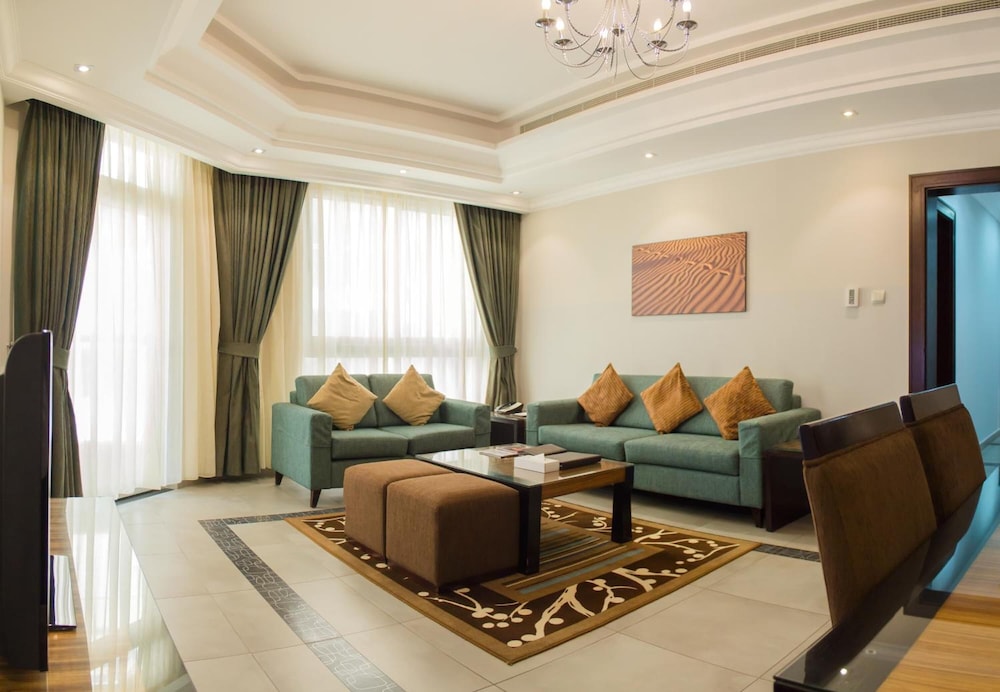 Al Majaz Premiere Hotel Apartment