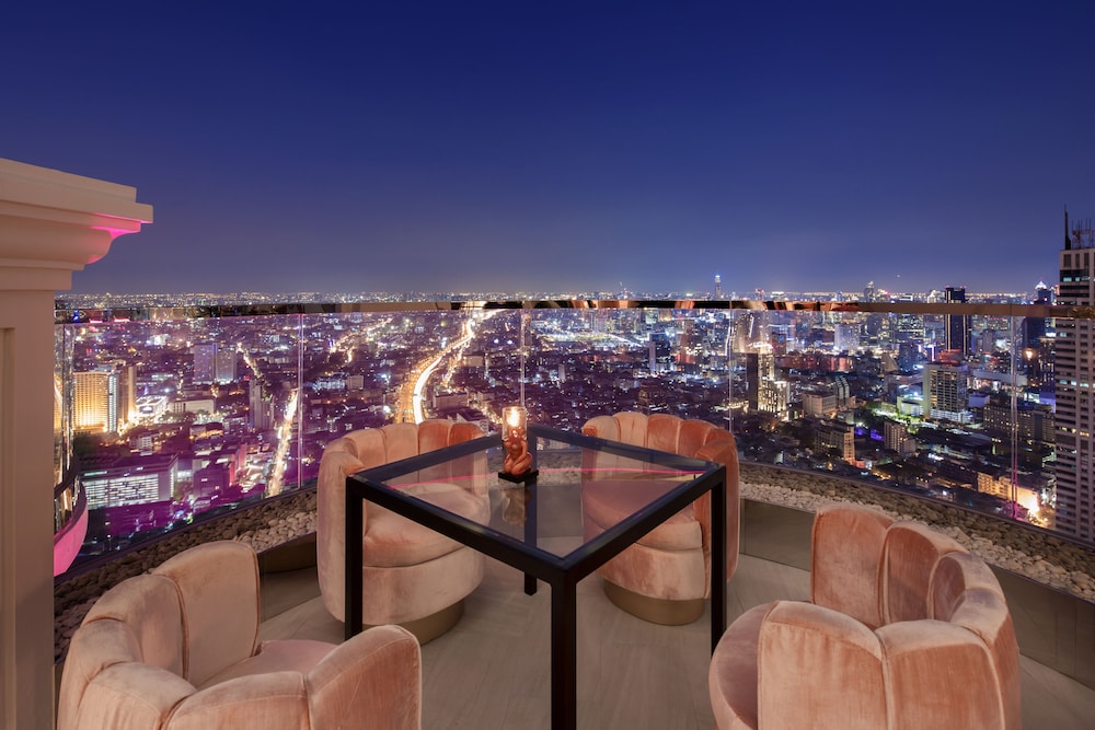 Tower Club at lebua