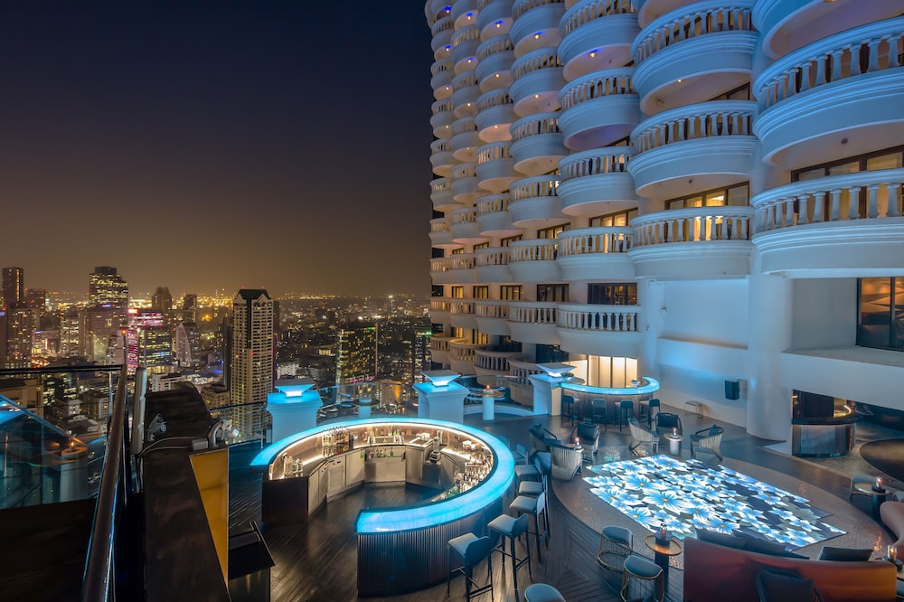 Tower Club at lebua