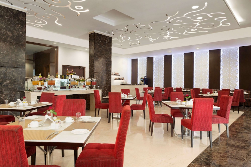 Ramada Jamshedpur, Bistupur