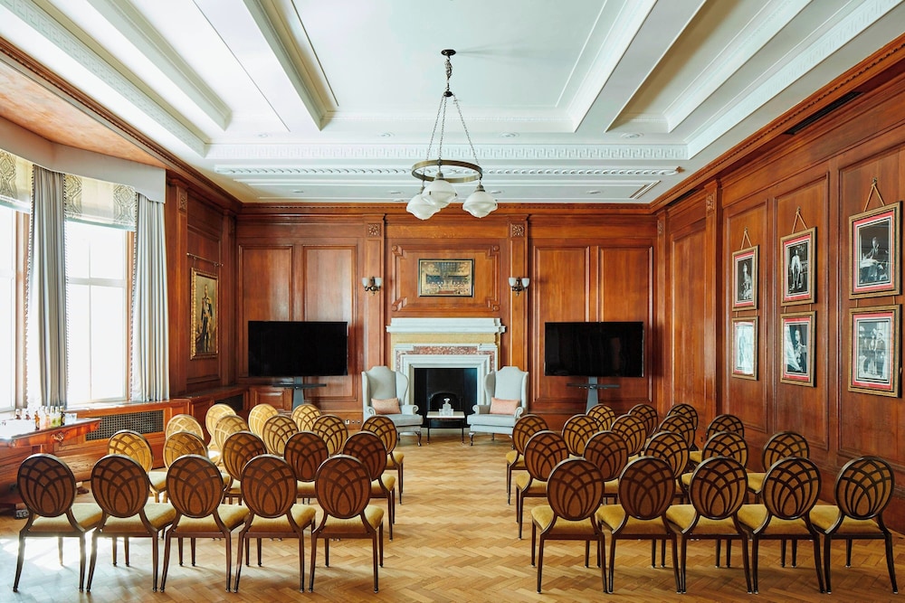 London Marriott Hotel County Hall