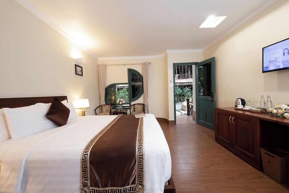 Phuong Nam Resort