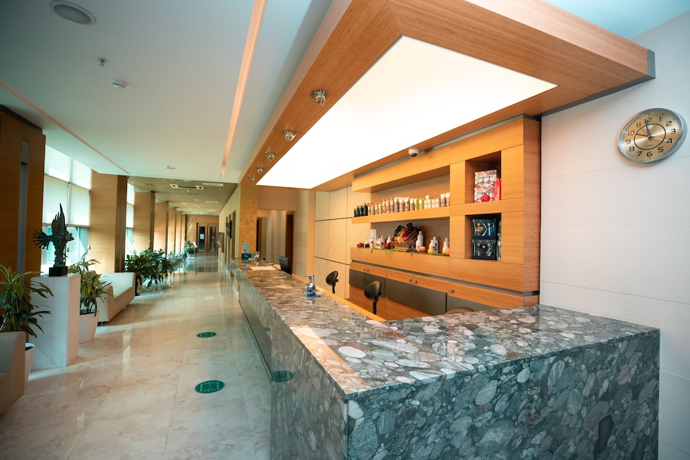 Fly Inn Baku