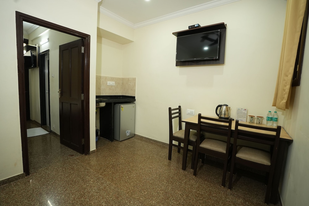 Valentine's Retreat - Near Candolim Beach