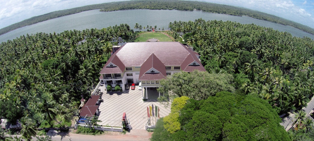 Lake Palace Trivandrum