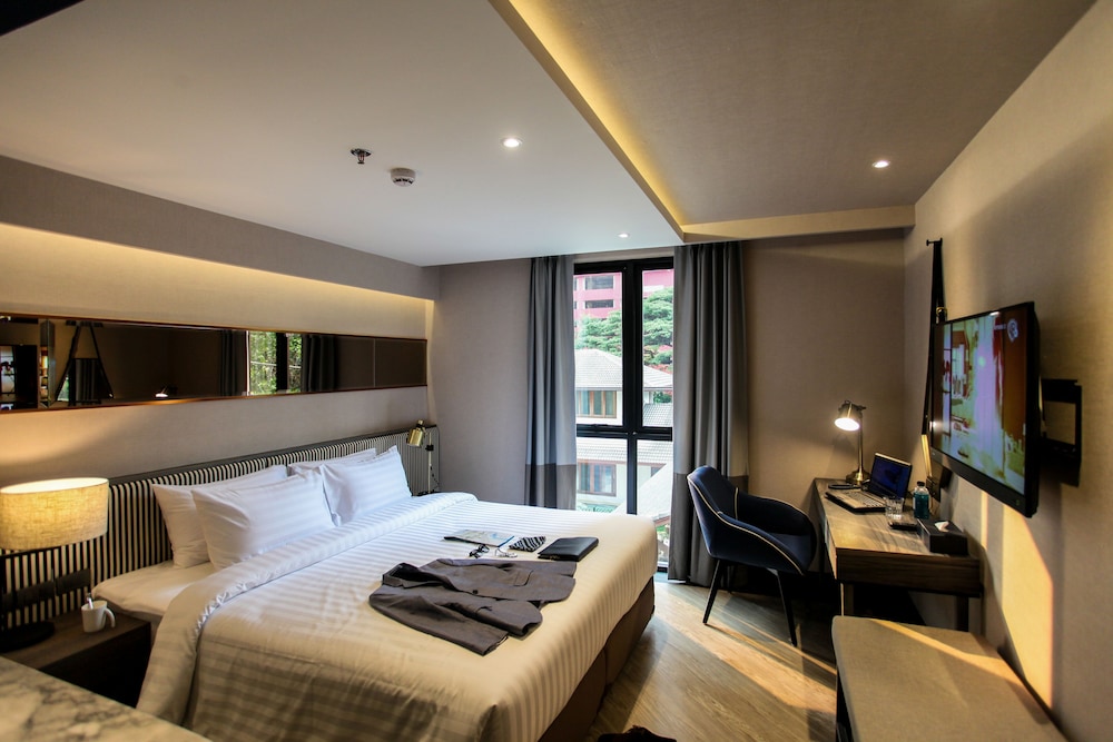Vince Hotel Pratunam