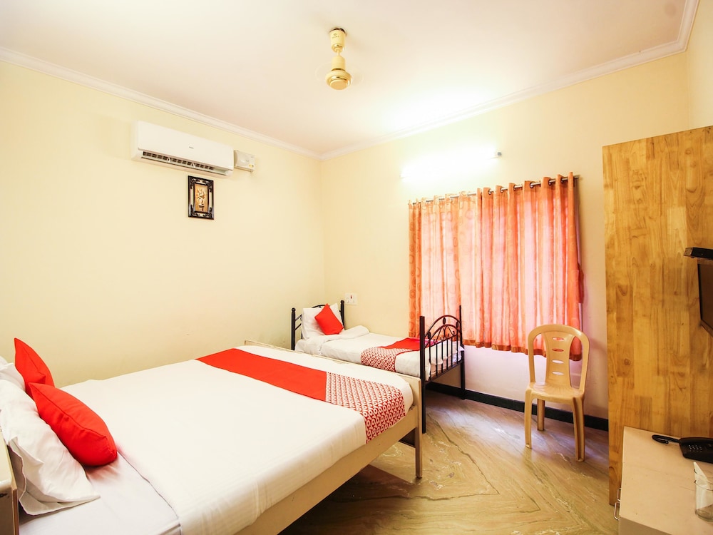 Hotel O Kingston Residency