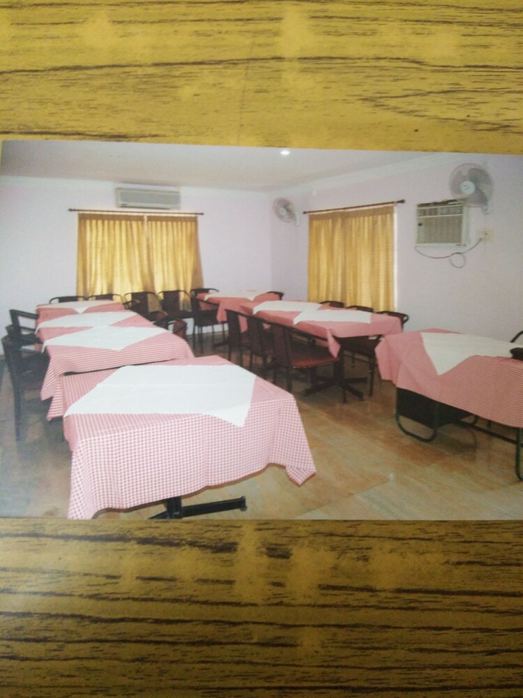 kirthika palace
