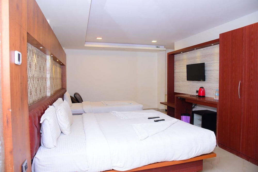 Hotel Adya Classic near Narayana Hrudayalaya