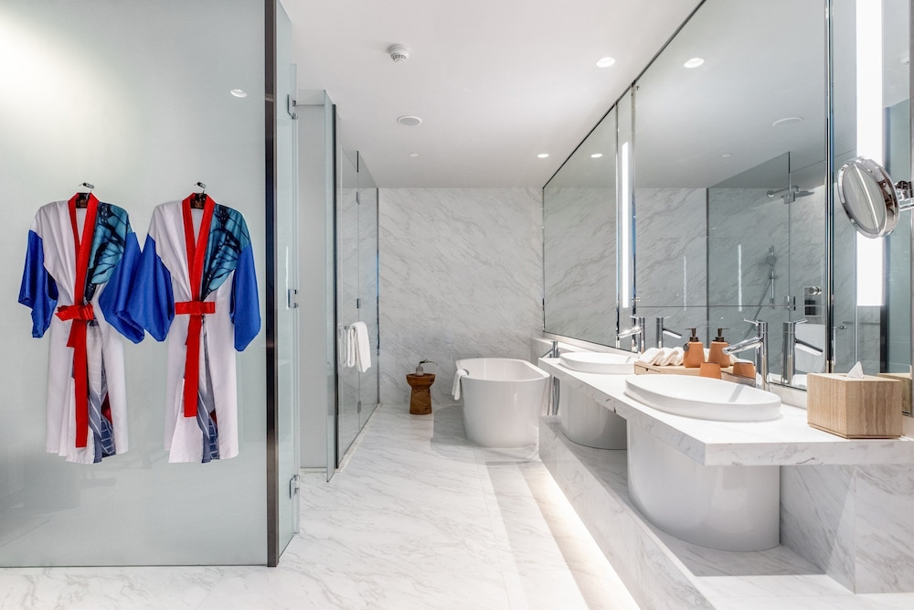 Kimpton Maa-Lai Bangkok by IHG
