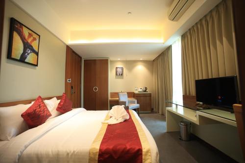 The Byke Business Delotel (Borivali)