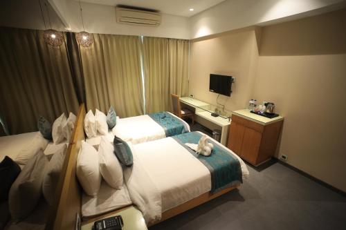 The Byke Business Delotel (Borivali)