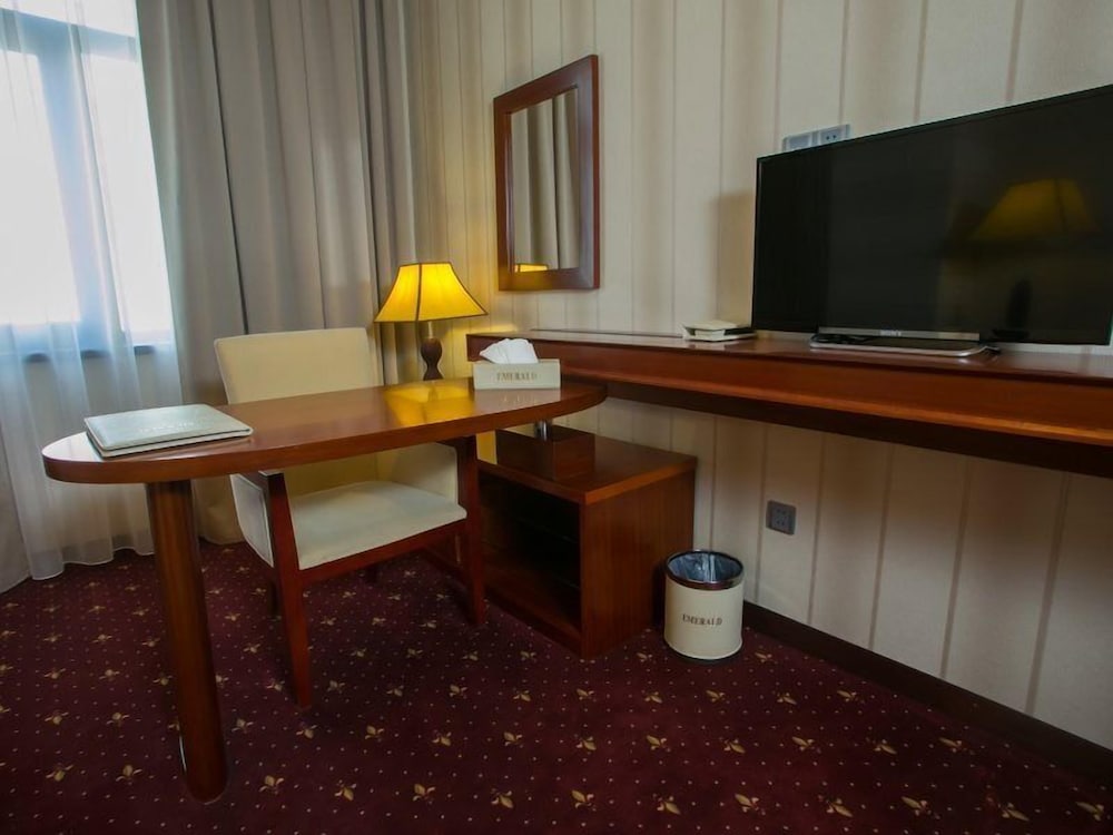 Emerald Hotel