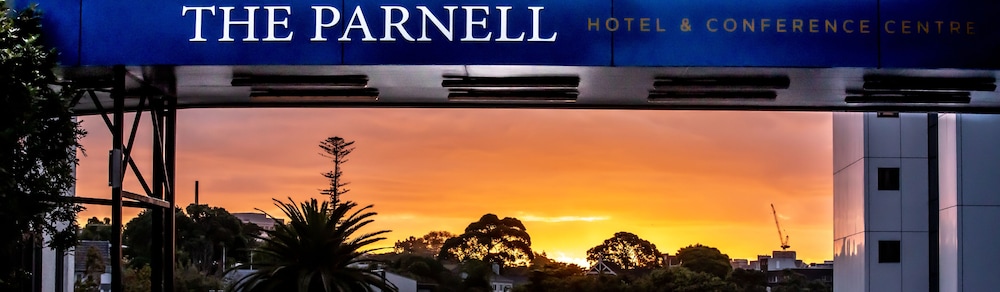 The Parnell Hotel & Conference Centre