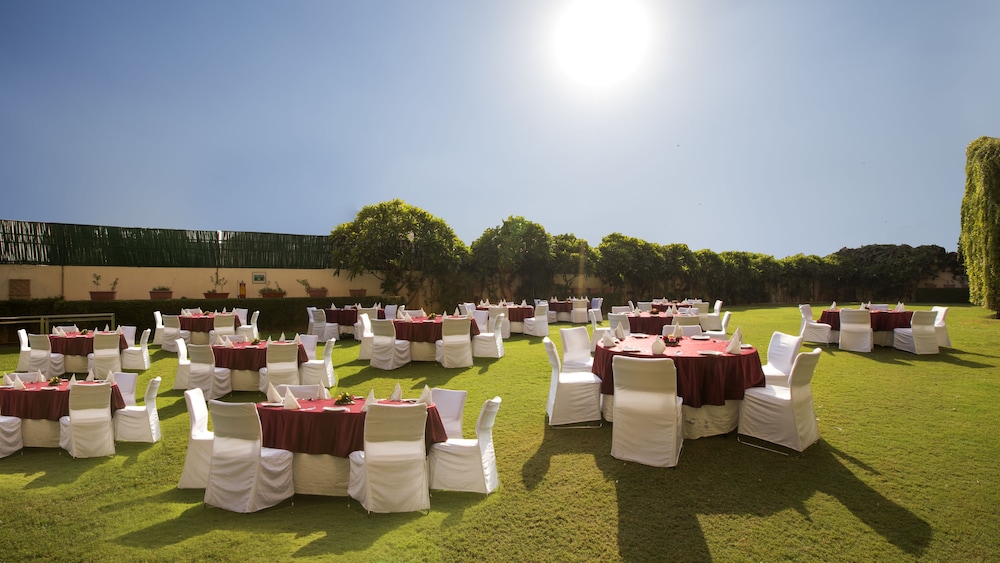 Hotel Royal Orchid, Jaipur