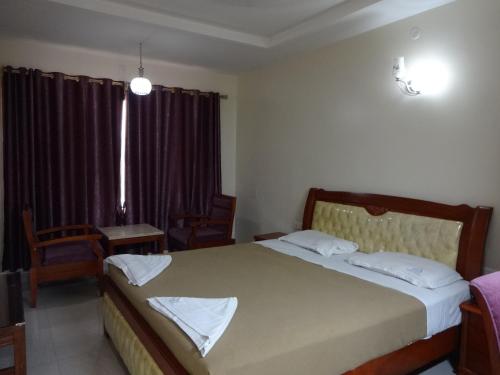 Hotel Shrivalli Residency