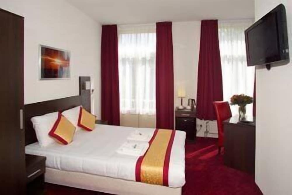Hotel Allure