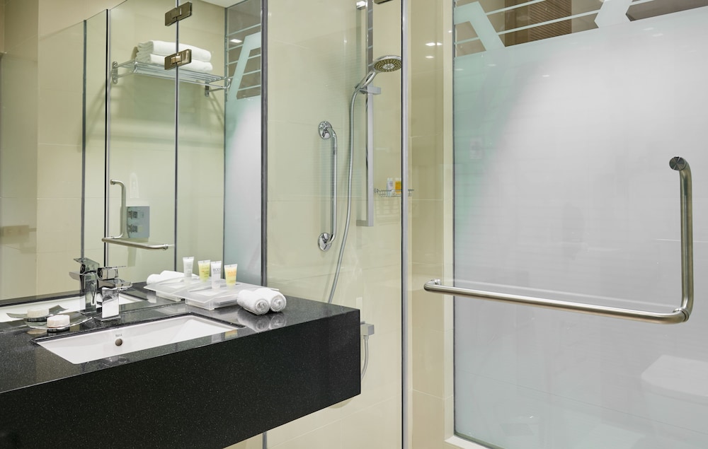 Holiday Inn Doha - The Business Park by IHG