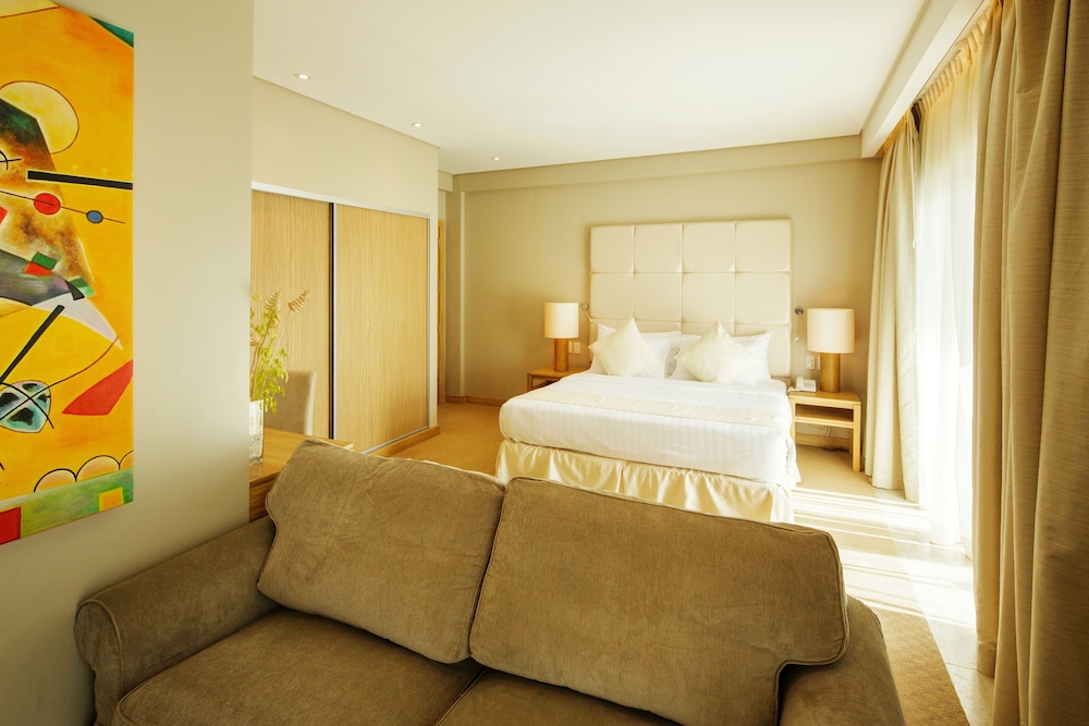 Villa Caemilla Beach Boutique Hotel
