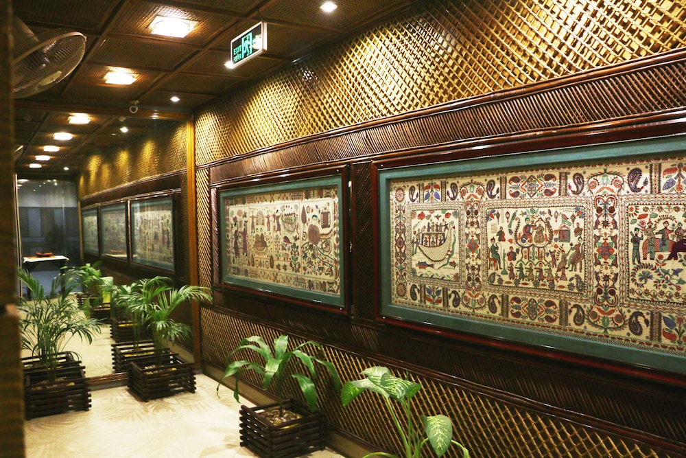 Sel Nibash Hotel & Serviced Apartments