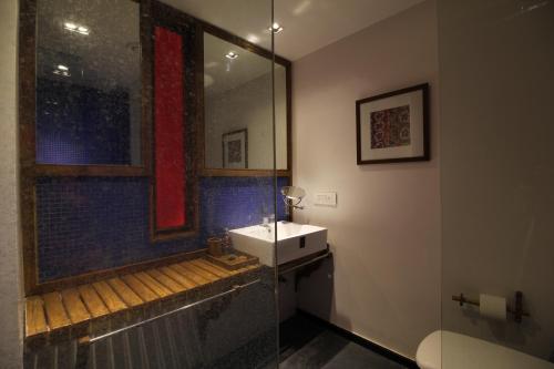 The Sky Imperial Aarivaa Luxury Stays