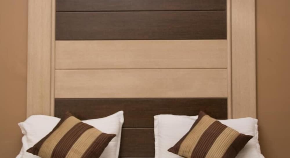 Pacific Inn Huda City Center
