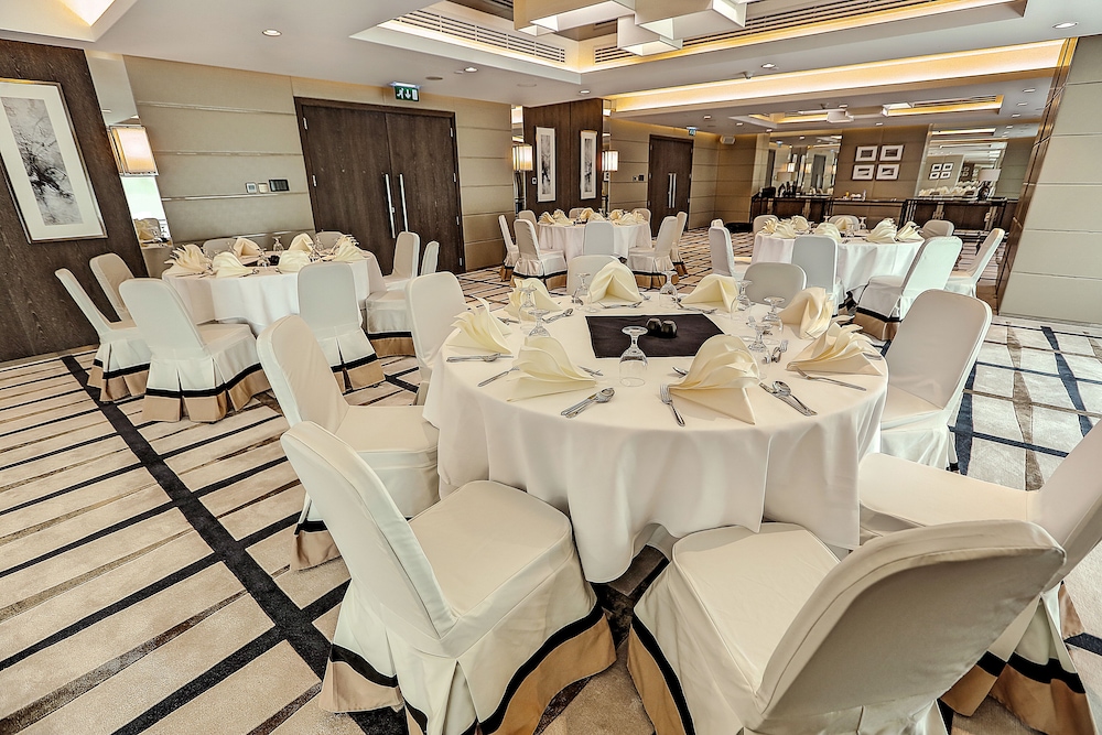 Al Maha Arjaan By Rotana