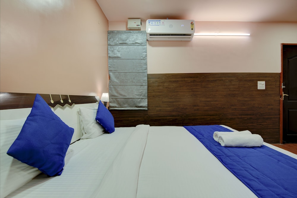 City Stay Hotel