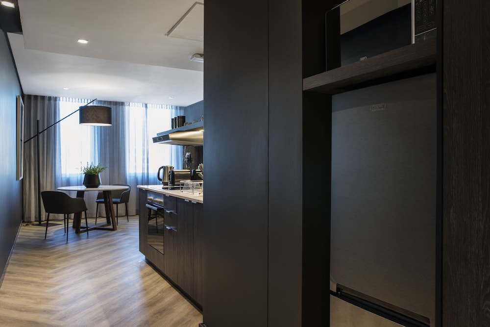 The Capital 15 on Orange Hotel & Spa