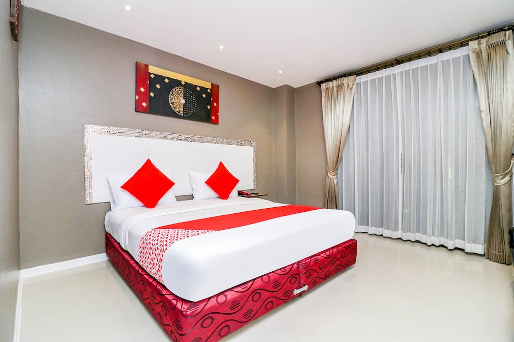 Natural Beach Hotel Pattaya